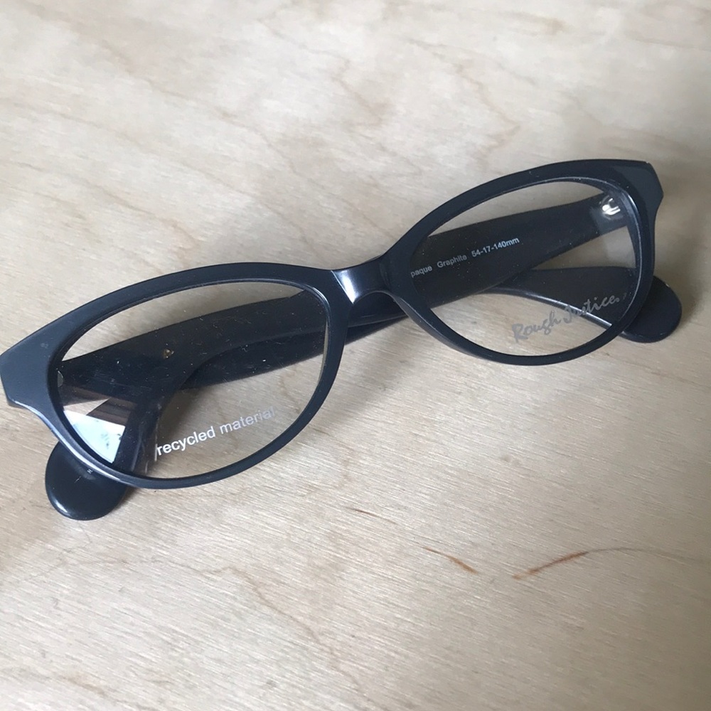 Classic Stylish Glasses - Picture 1 of 4